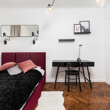 Grojecka 74 By Homeprime Varšava Exteriér fotografie