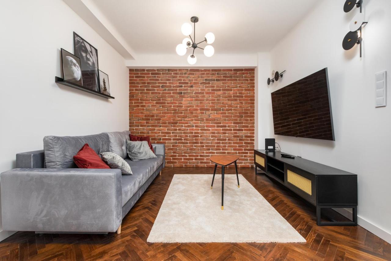 Grojecka 74 By Homeprime Varšava Exteriér fotografie